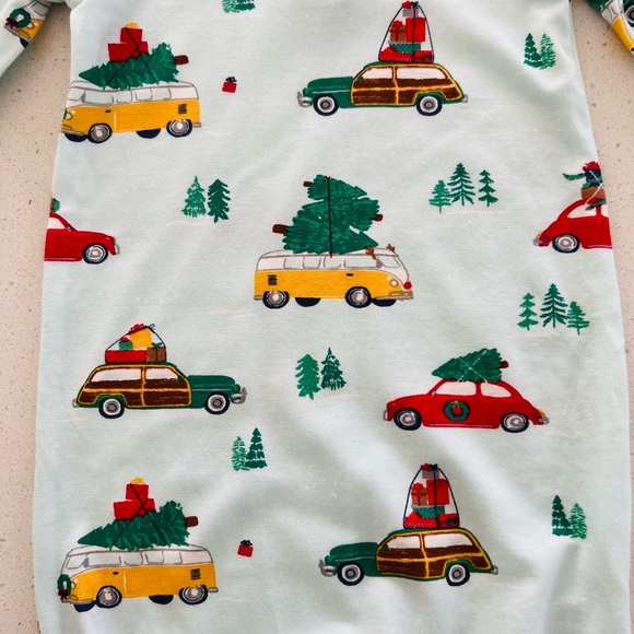 Angel Dear Christmas Trees on Cars Bamboo Gown Size 0-3 Months NWT - Picture 10 of 11